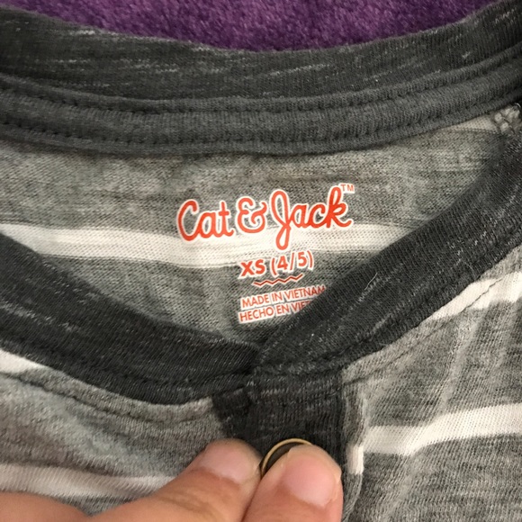 Grey and white shirt and black and red shorts - Picture 2 of 4